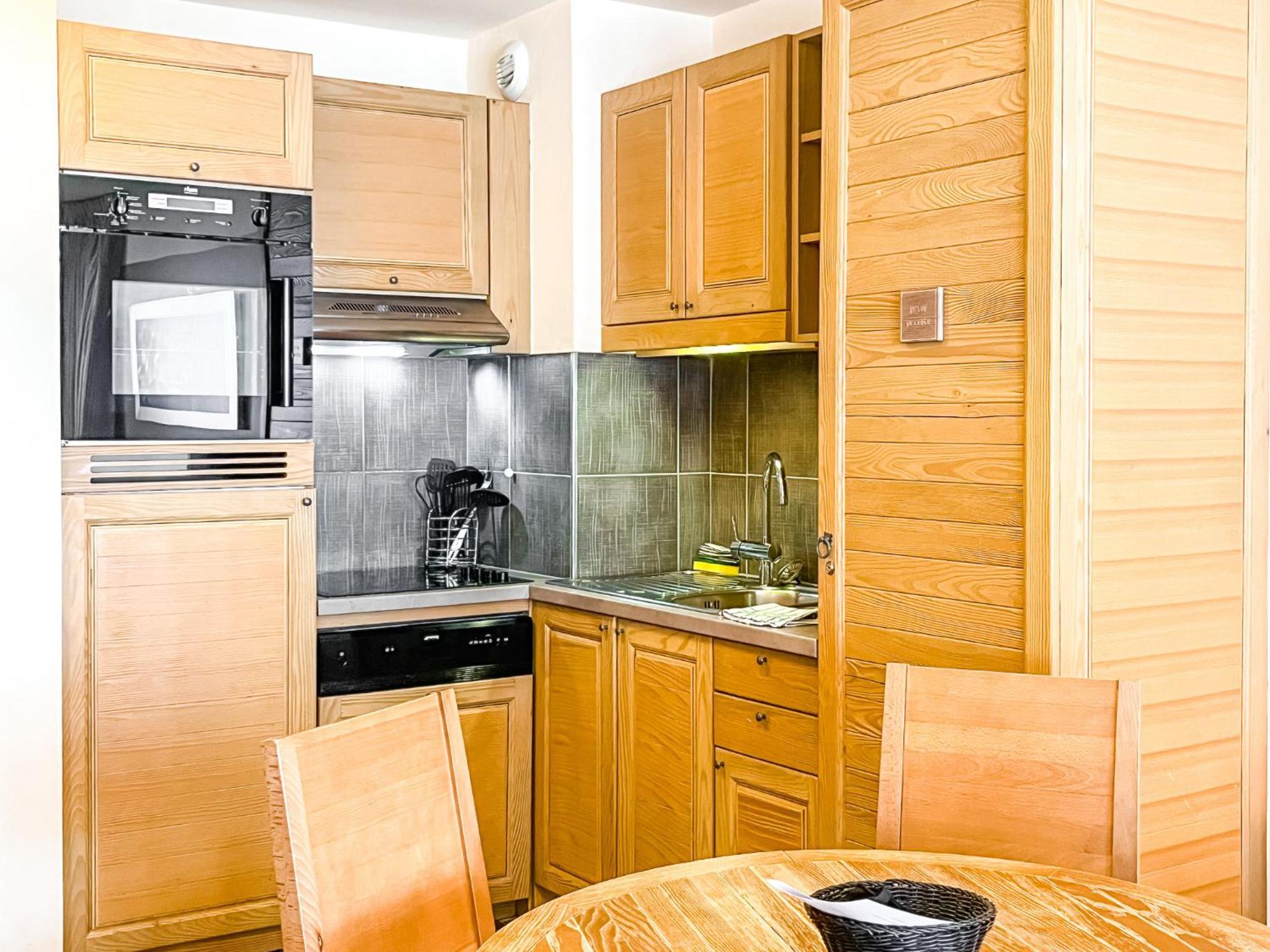 Large One-Bedroom Apartment, Wheelchair Adapted, Les Terrasses D'Eos Флен Экстерьер фото
