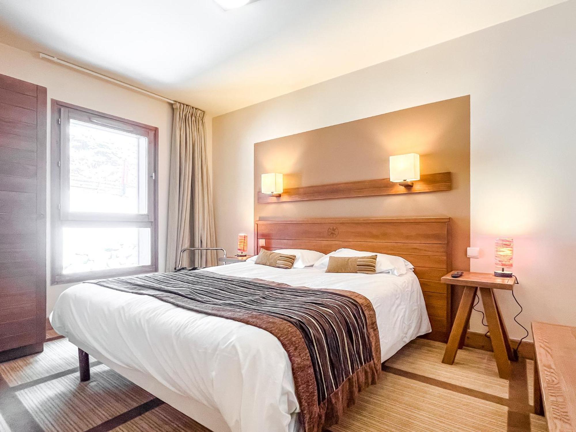 Large One-Bedroom Apartment, Wheelchair Adapted, Les Terrasses D'Eos Флен Экстерьер фото