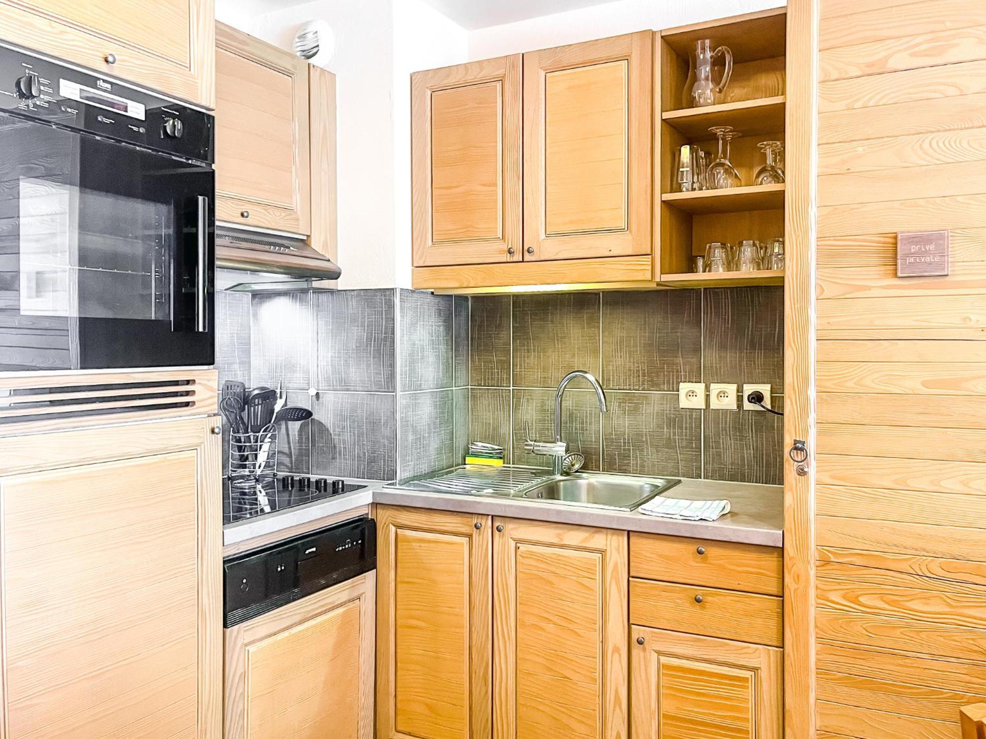 Large One-Bedroom Apartment, Wheelchair Adapted, Les Terrasses D'Eos Флен Экстерьер фото